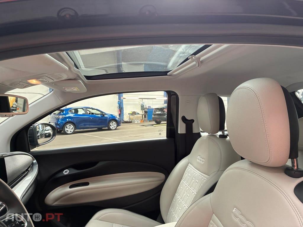 Fiat 500e 42 kWh La Prima