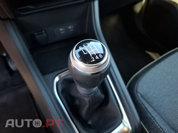 Renault Captur 1.0 TCe 100 Bi-Fuel techno