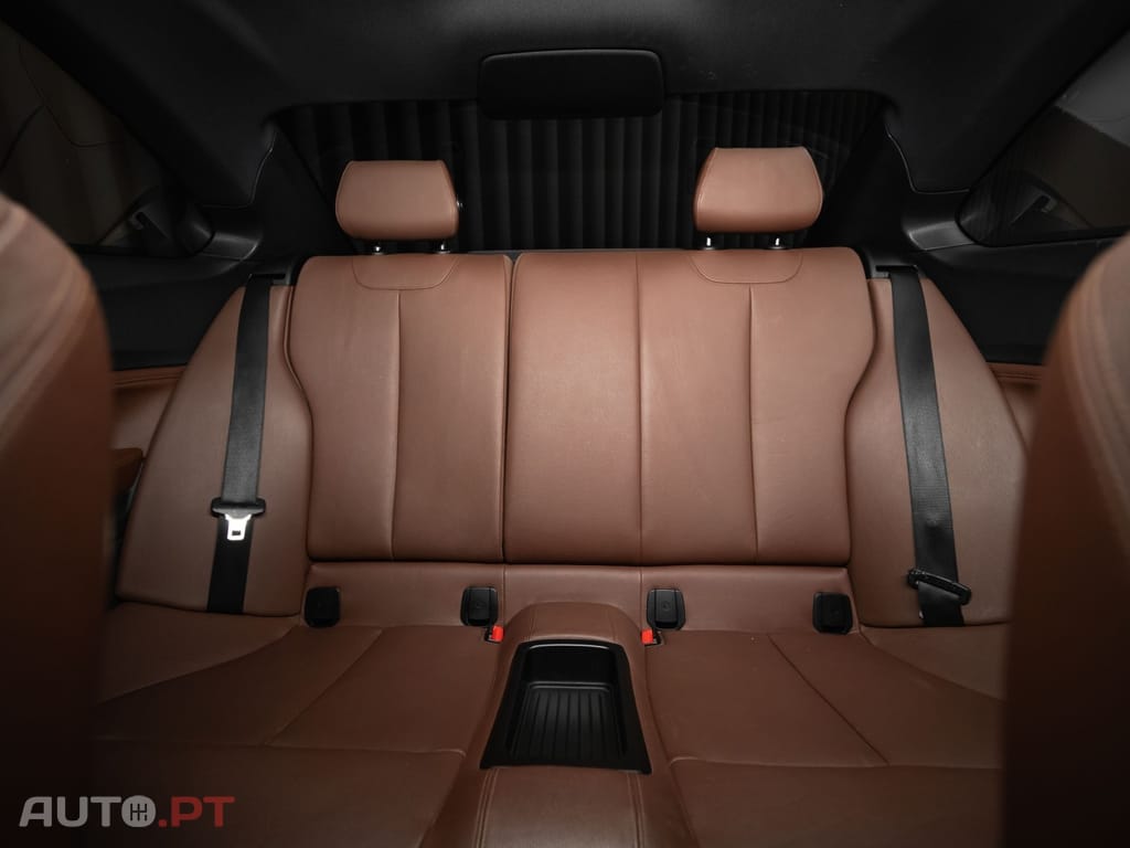 BMW 220 d Coupe Pack M Auto