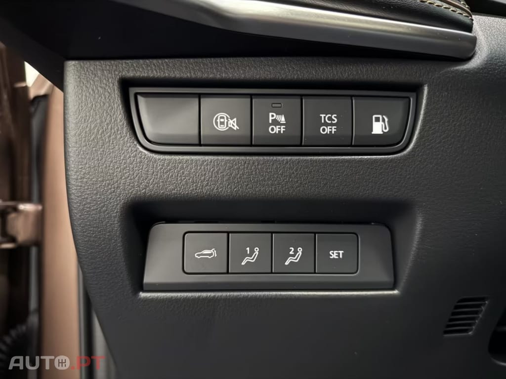 Mazda CX-80 2.5 hybrid I.V.A DEDUTIVEL 