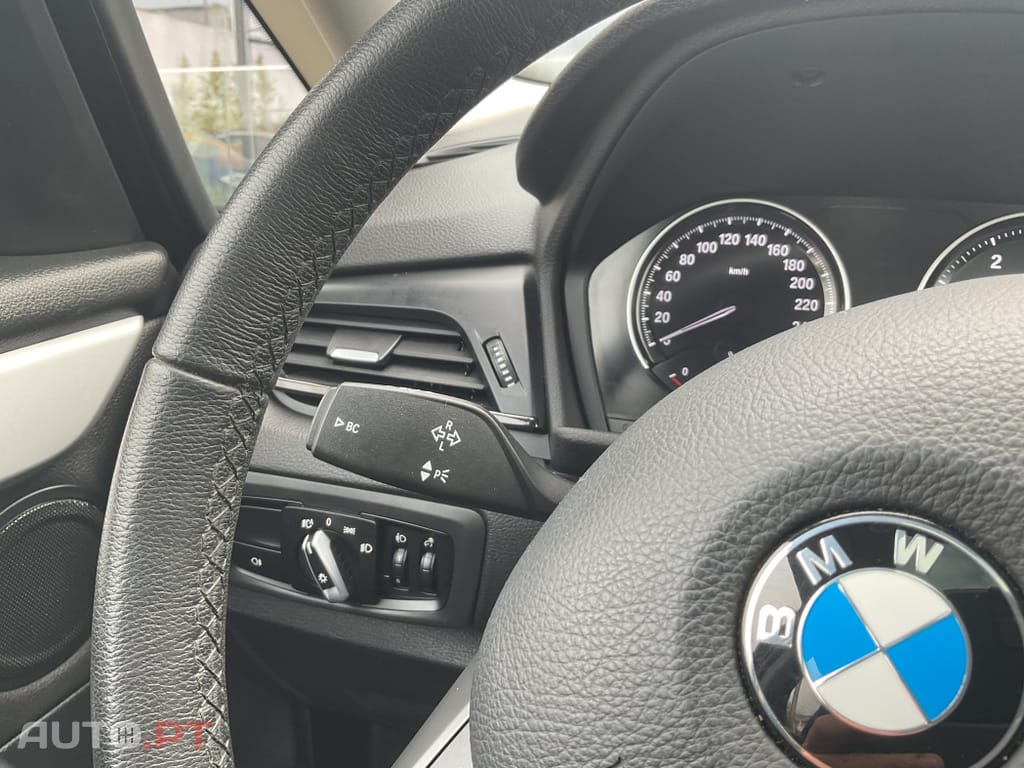 BMW 216 d Advantage