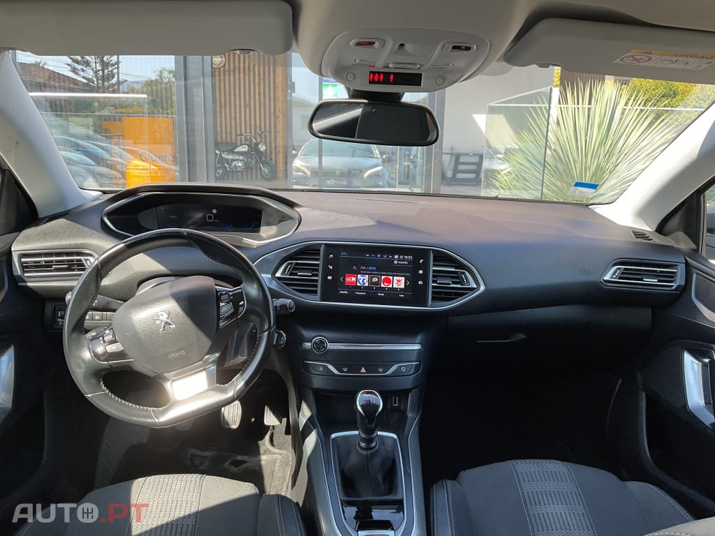 Peugeot 308 1.5 BlueHDi Allure