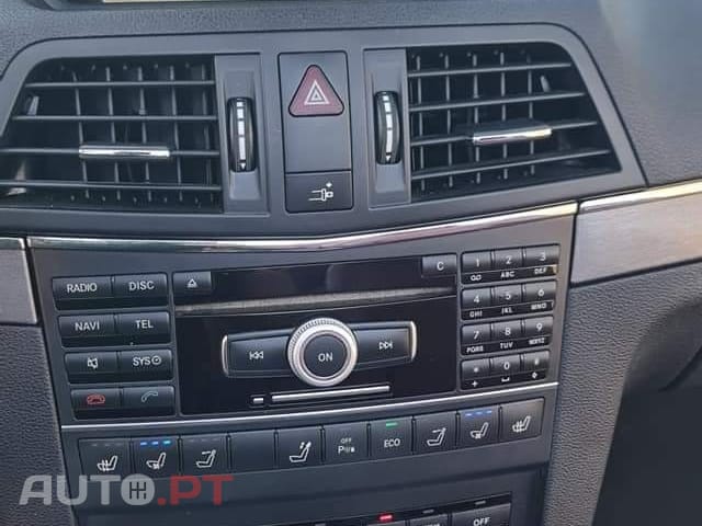 Mercedes-Benz E 220 Outro
