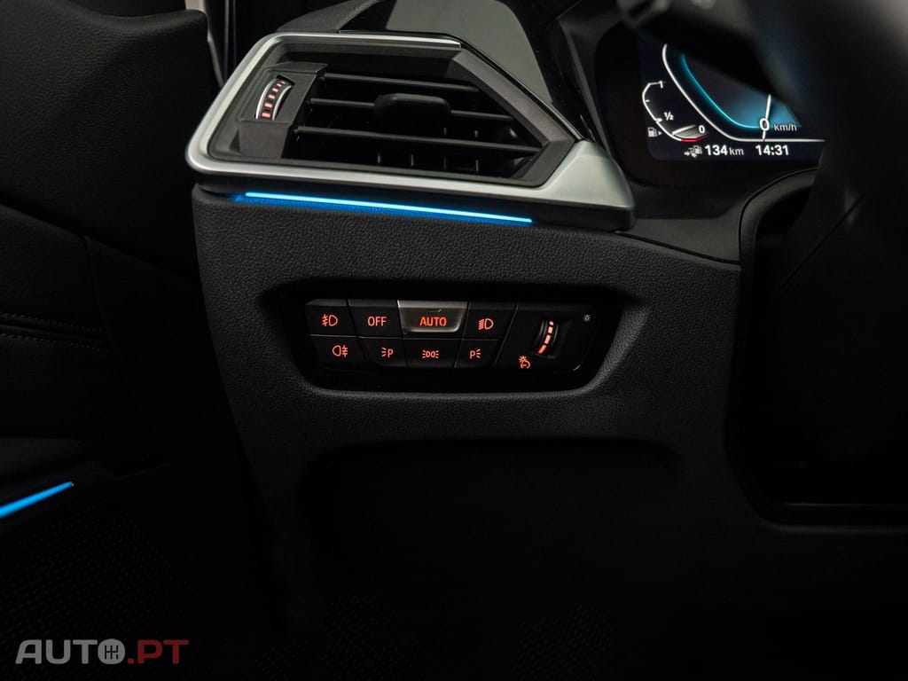 BMW 330 e Pack M Auto