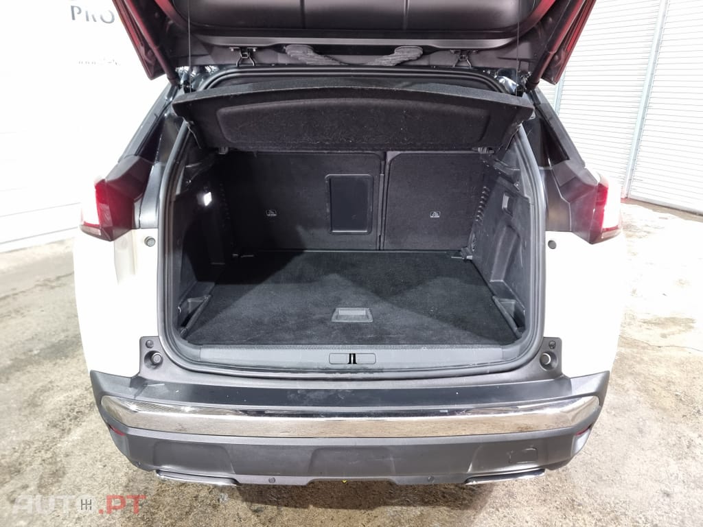 Peugeot 3008 1.6 PureTech GT EAT8