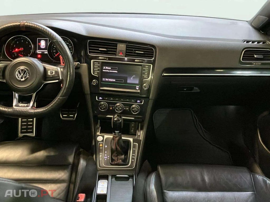 Volkswagen Golf 2.0 TSI GTI DSG Performance