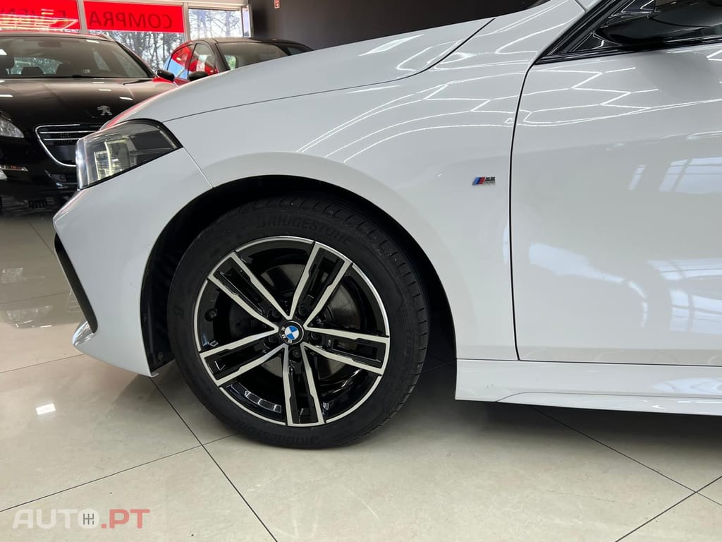 BMW 116 d Pack Desportivo M