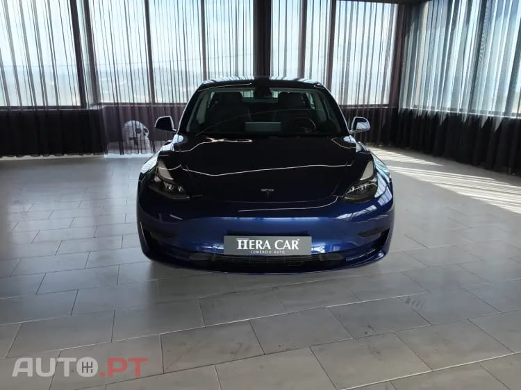 Tesla Model 3 Standard Range Plus RWD