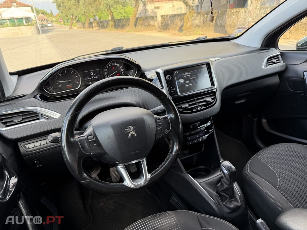 Peugeot 208 1.6 BlueHDi Active