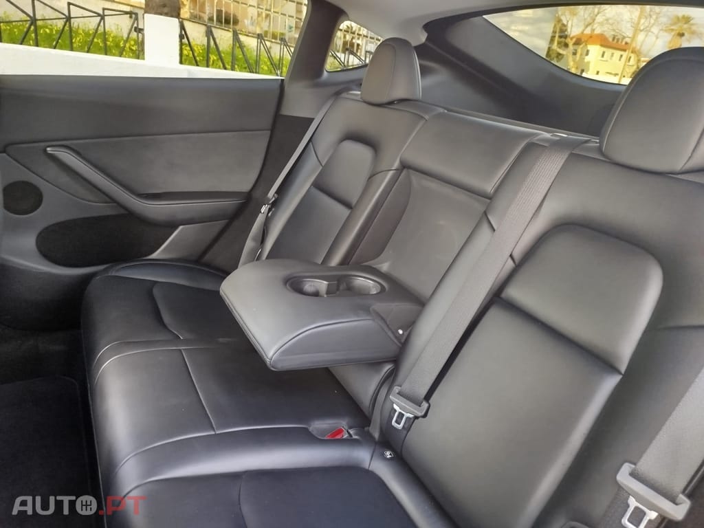 Tesla Model Y Tração Traseira