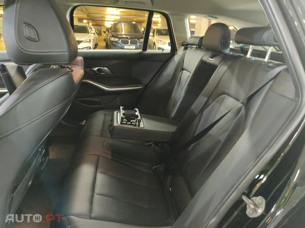 BMW 320 e Auto