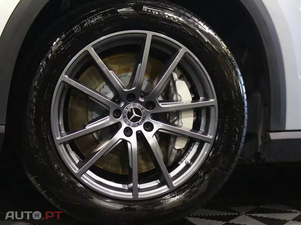 Mercedes-Benz EQE SUV 300 Edition