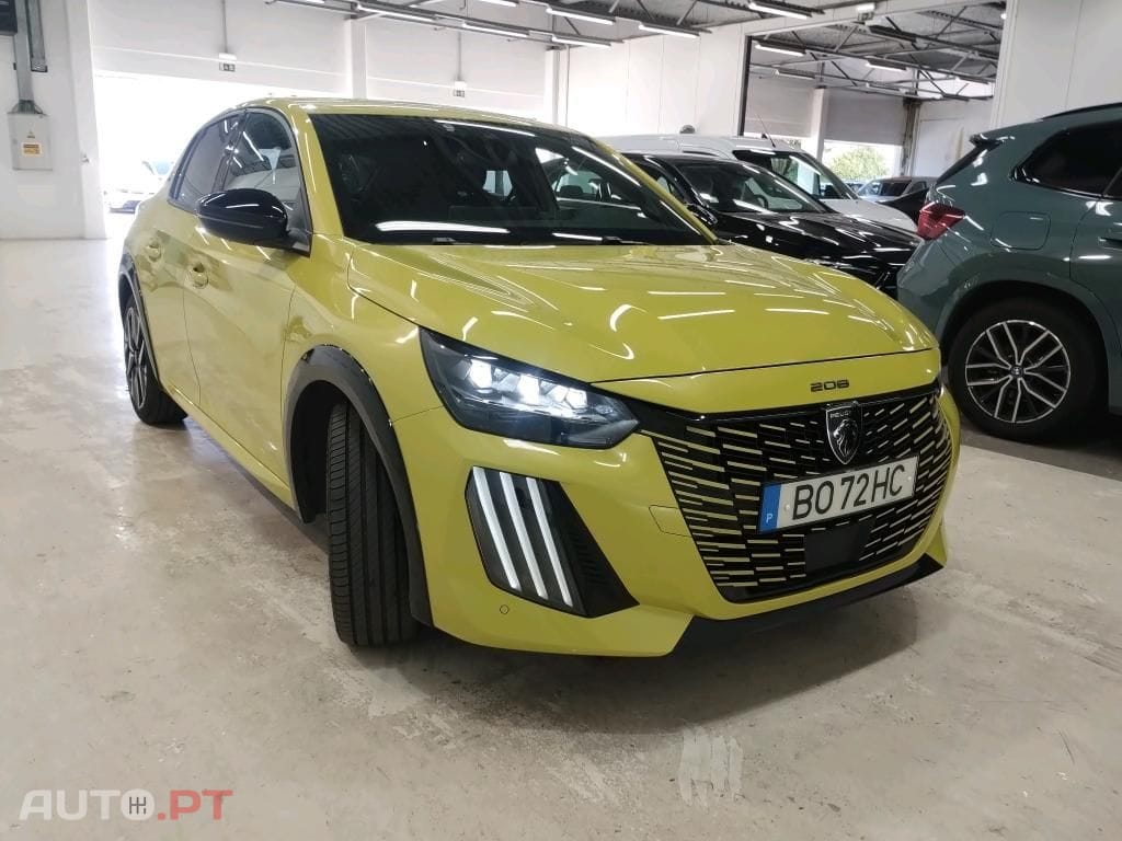 Peugeot 208 1.2 Hybrid GT e-DCS6
