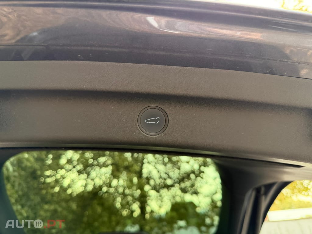 Tesla Model Y Long Range Tração Integral