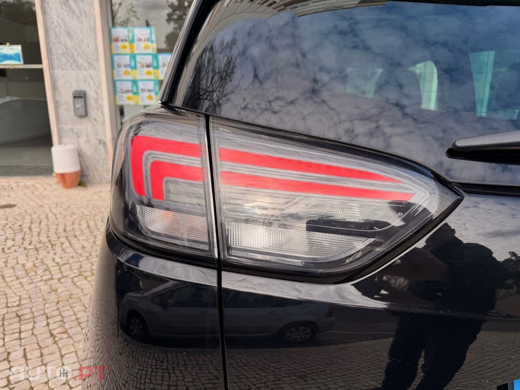 Opel Crossland 1.2 T Elegance