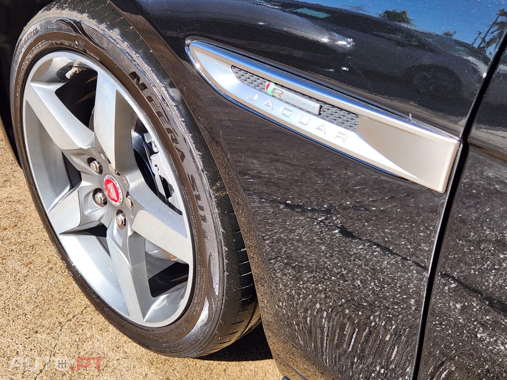 Jaguar XE 2.0 D R-Sport Aut.