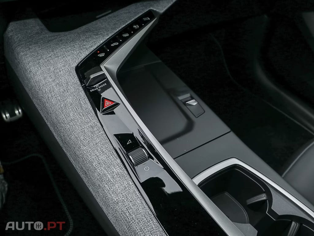 Peugeot E-5008 I.V.A DEDUTIVEL GT 