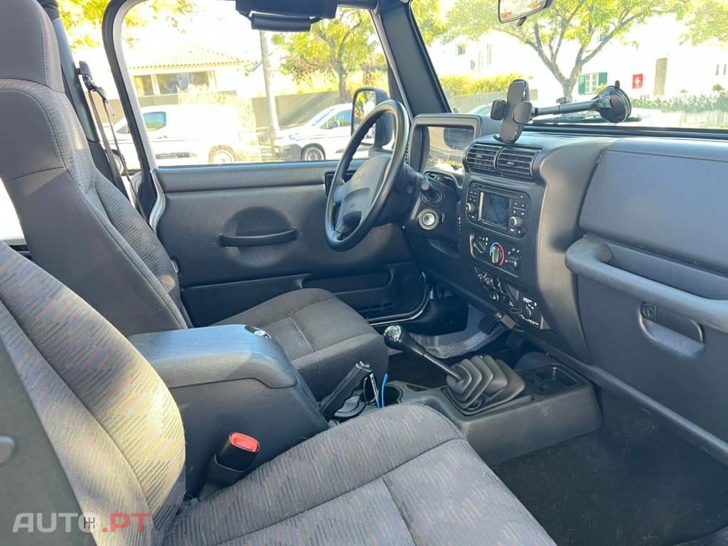 Jeep Wrangler TJ 2.4L