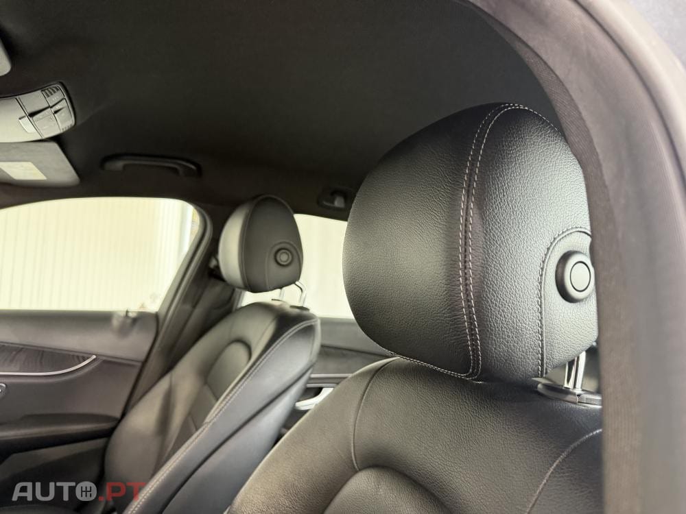 Mercedes-Benz C 350 e 7G-TRONIC AMG Line