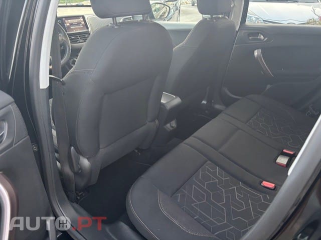Peugeot 2008 1.6 BlueHDi Style