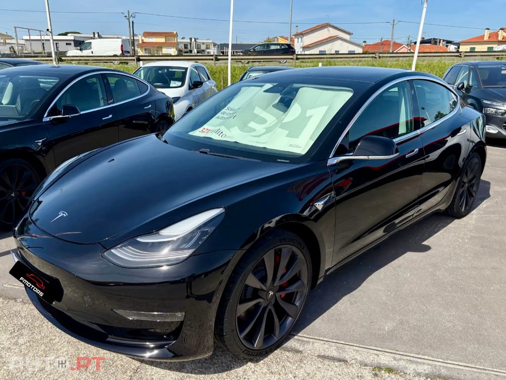 Tesla Model 3 Performance