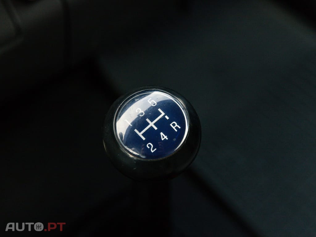 Ford Transit 2.4 TDCi RD L