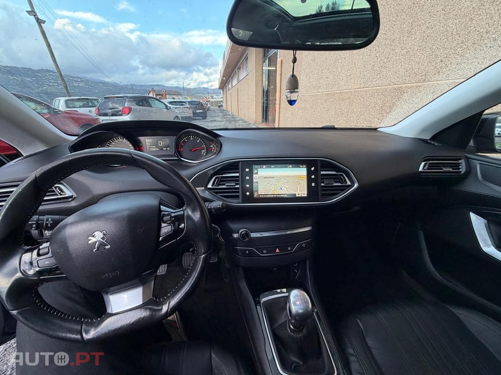 Peugeot 308 SW 1.6 BlueHDi Style