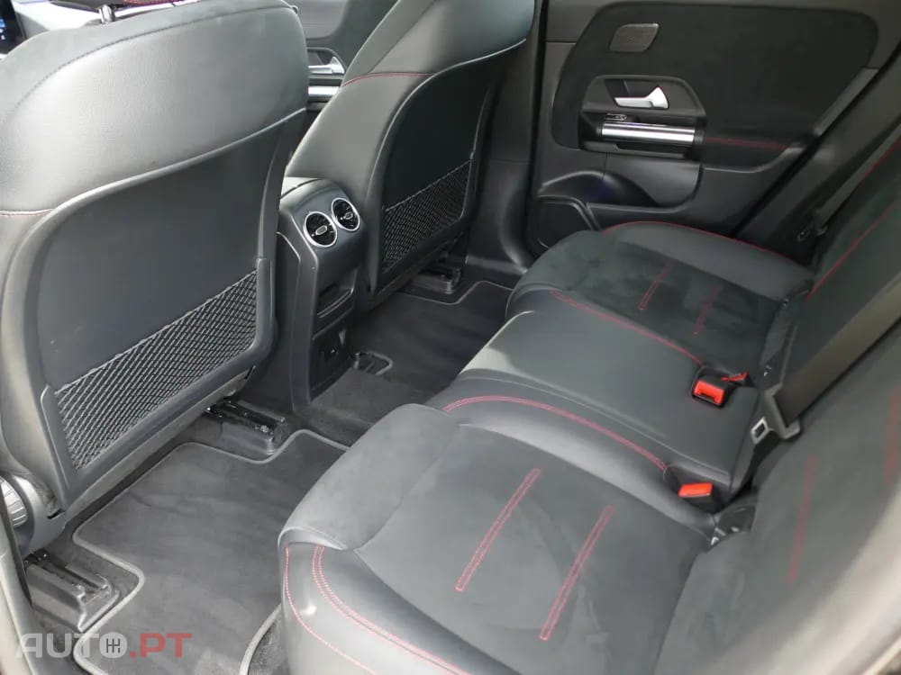 Mercedes-Benz EQA 250 AMG Line