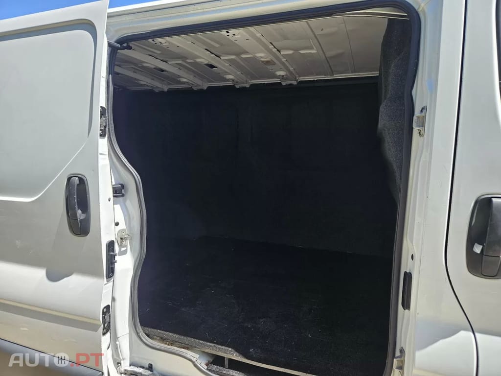 Opel Vivaro 2.0 CDTi L2H1 2.9T