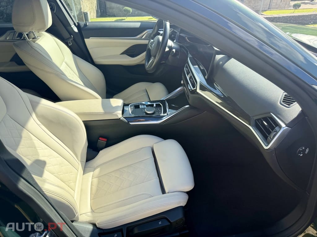 BMW i4 eDrive35 Edição Desportiva M