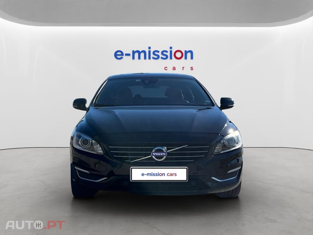 Volvo V60 D6 Twin Engine Geartronic RDesign