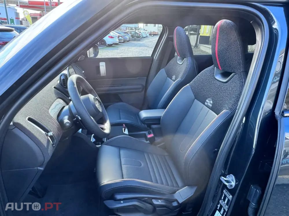 MINI Countryman John Cooper Works Auto