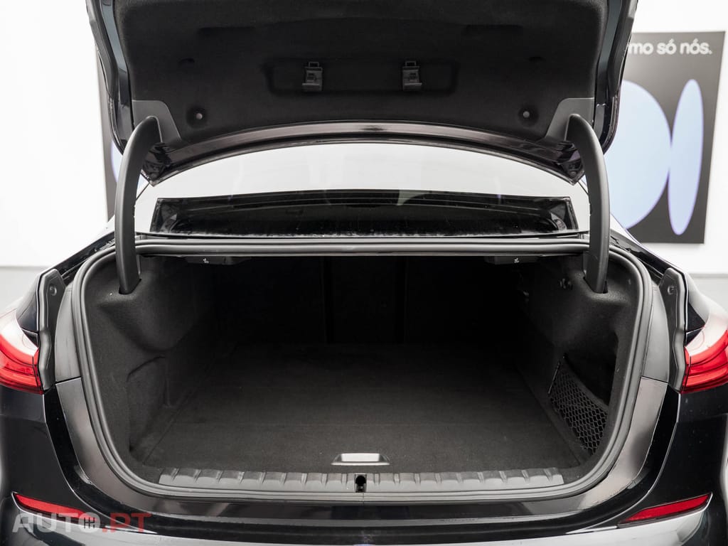 BMW 216 d Pack Desportivo M