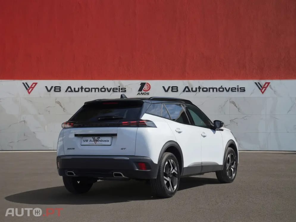 Peugeot 2008 1.2 PureTech GT EAT8