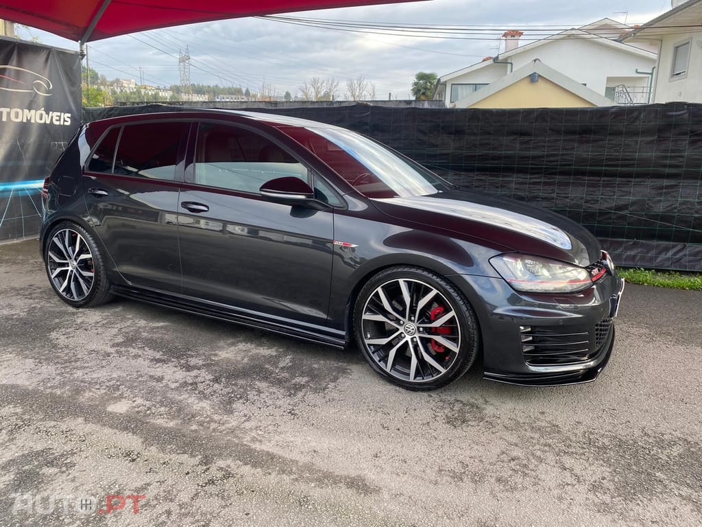 Volkswagen Golf 2.0 TSi GTi DSG Performance