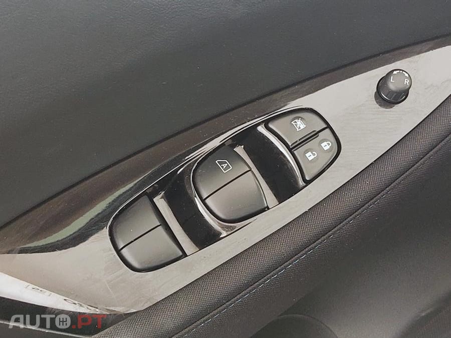 Nissan Leaf N-Connecta