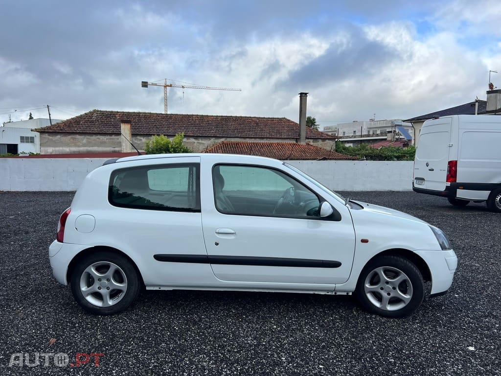 Renault Clio 1.5 dCi 65
