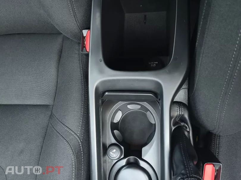 Volvo V40 D2