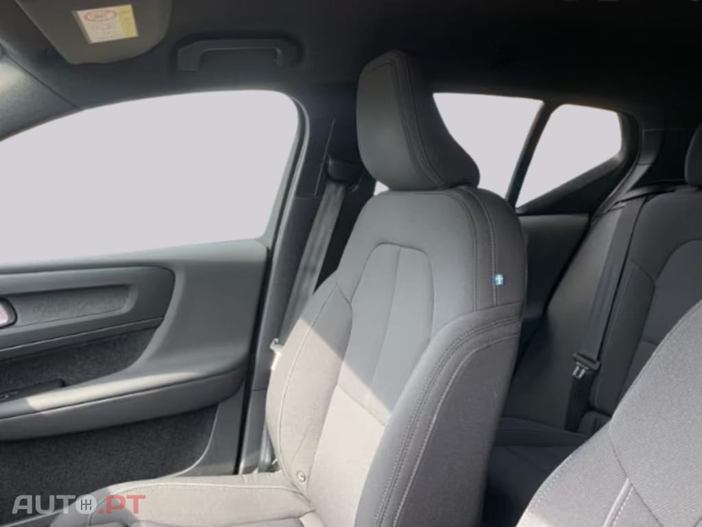 Volvo XC40 Recharge Single Motor Plus I.V.A DEDUTIVEL