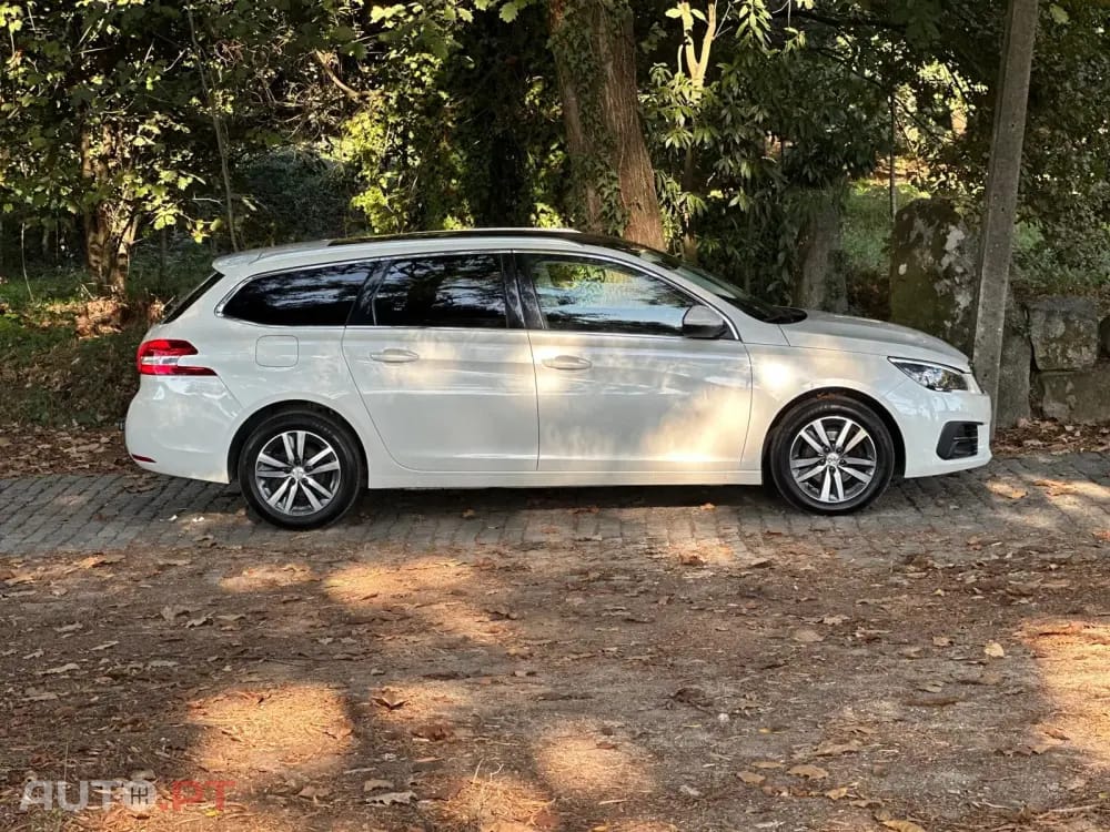 Peugeot 308 1.5 BlueHDi Allure