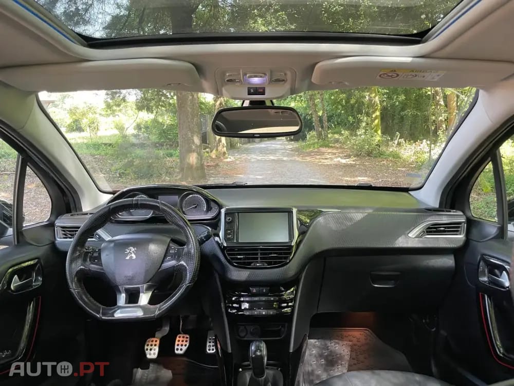 Peugeot 2008 1.2 PureTech GT Line