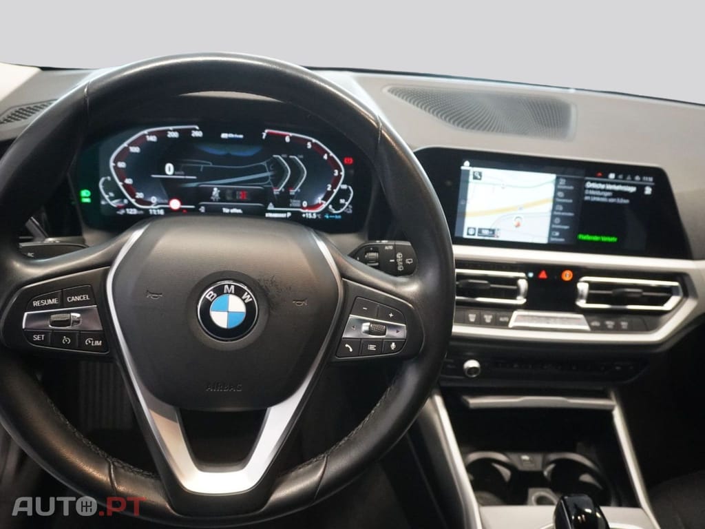 BMW 330 I.V.A DEDUTIVEL Business