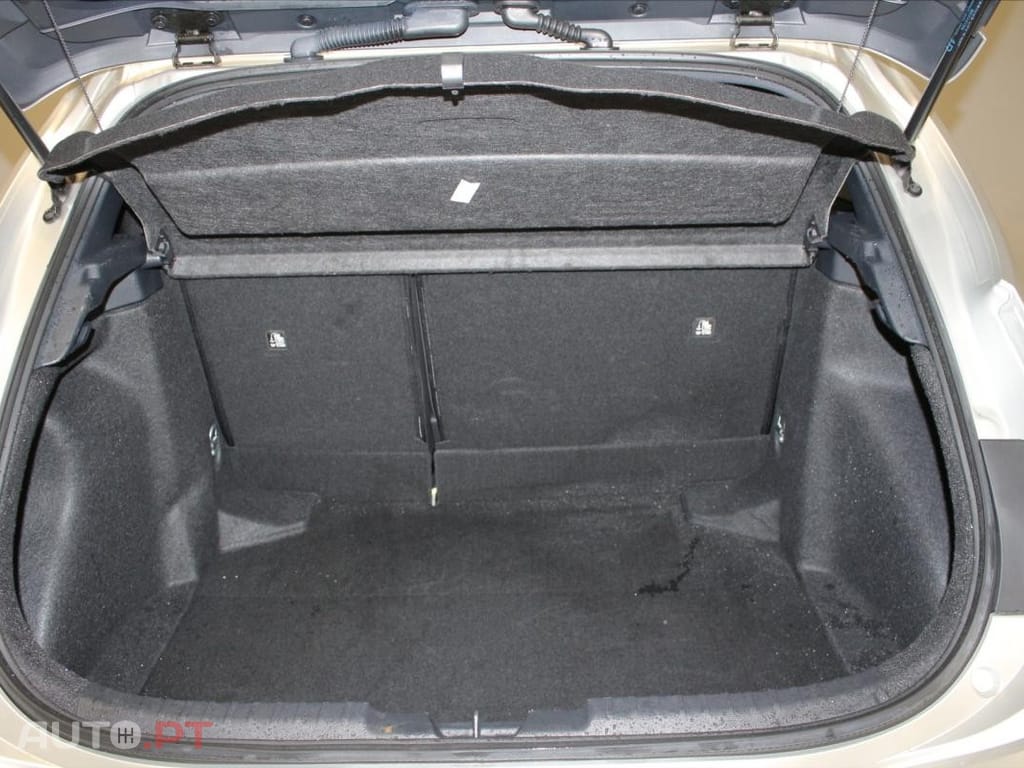 Toyota Corolla 1.8 Hybrid Design