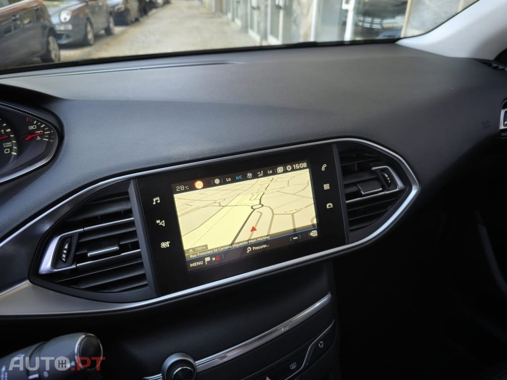 Peugeot 308 1.6 BlueHDi Style J17
