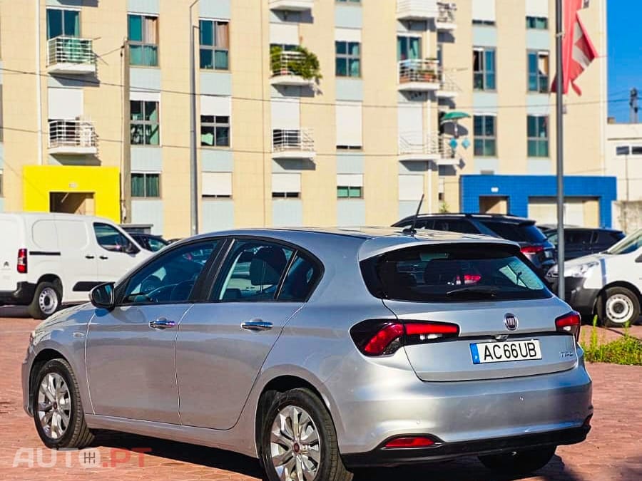 Fiat Tipo 1.3 M-Jet Lounge Tech J17