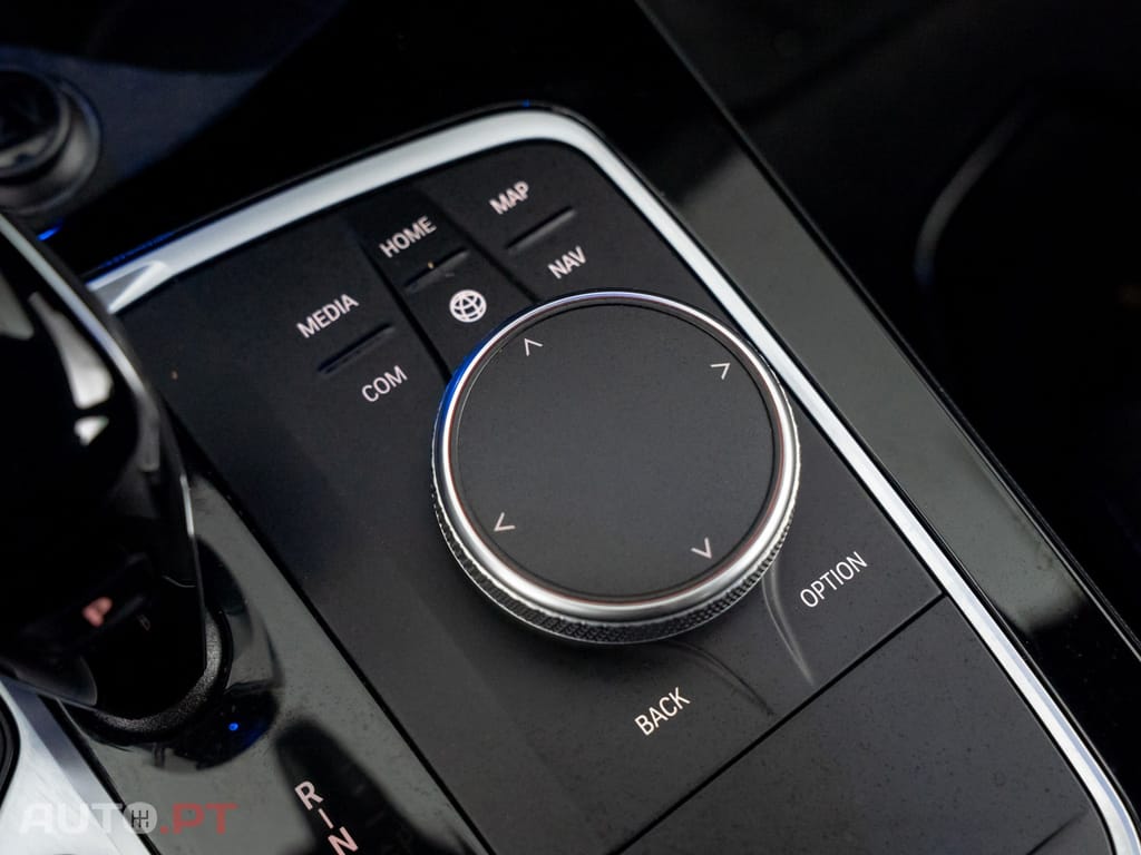 BMW 216 d Pack Desportivo M