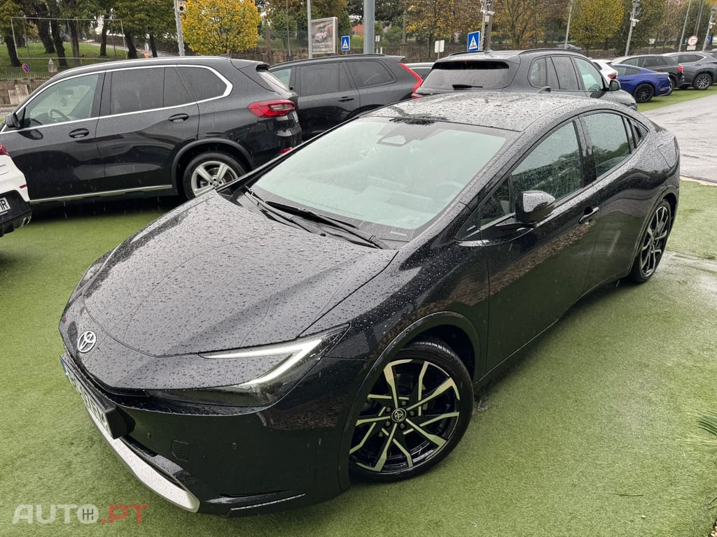 Toyota Prius 2.0 Plug-in Luxury