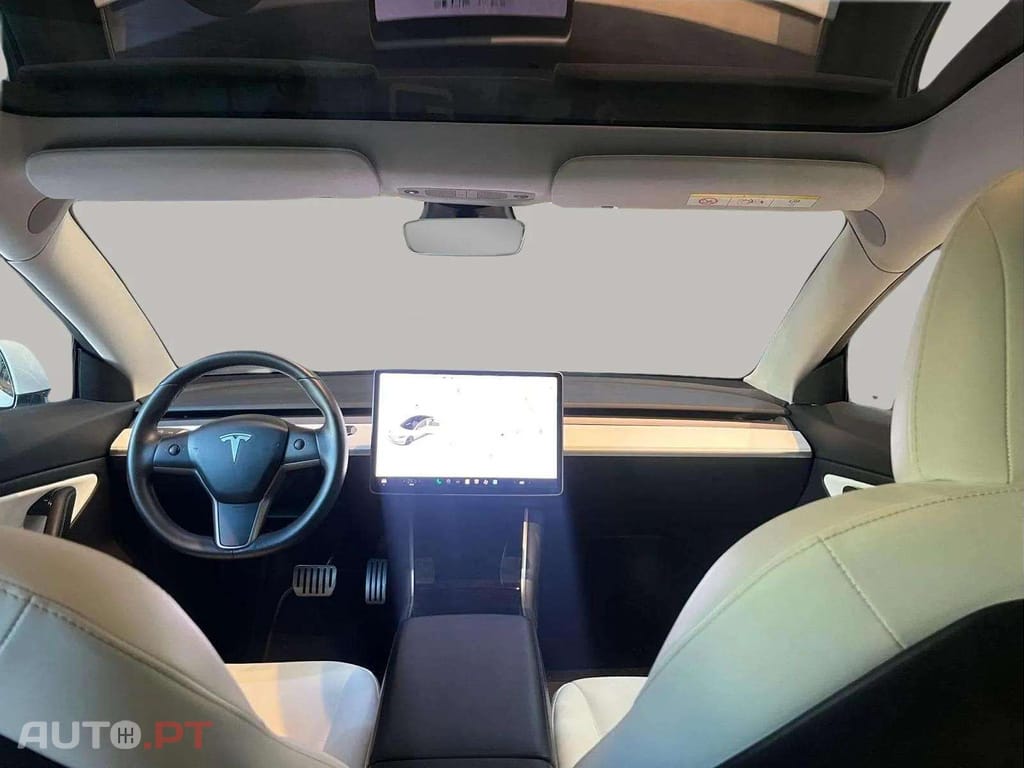 Tesla Model 3 PERFORMACE DUAL MOTOR