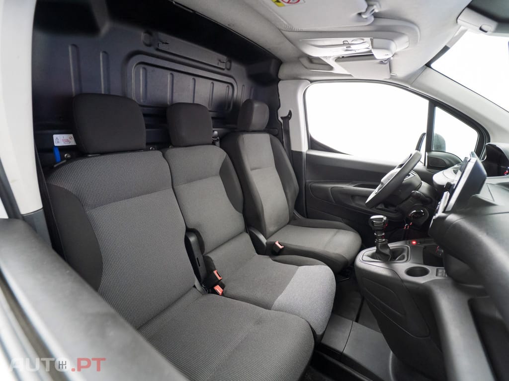 Peugeot Partner 1.5 BlueHDi Premium Standard