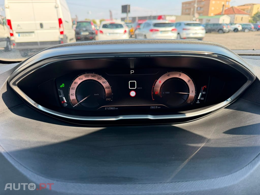 Peugeot 3008 1.5 BlueHDi GT Line EAT8